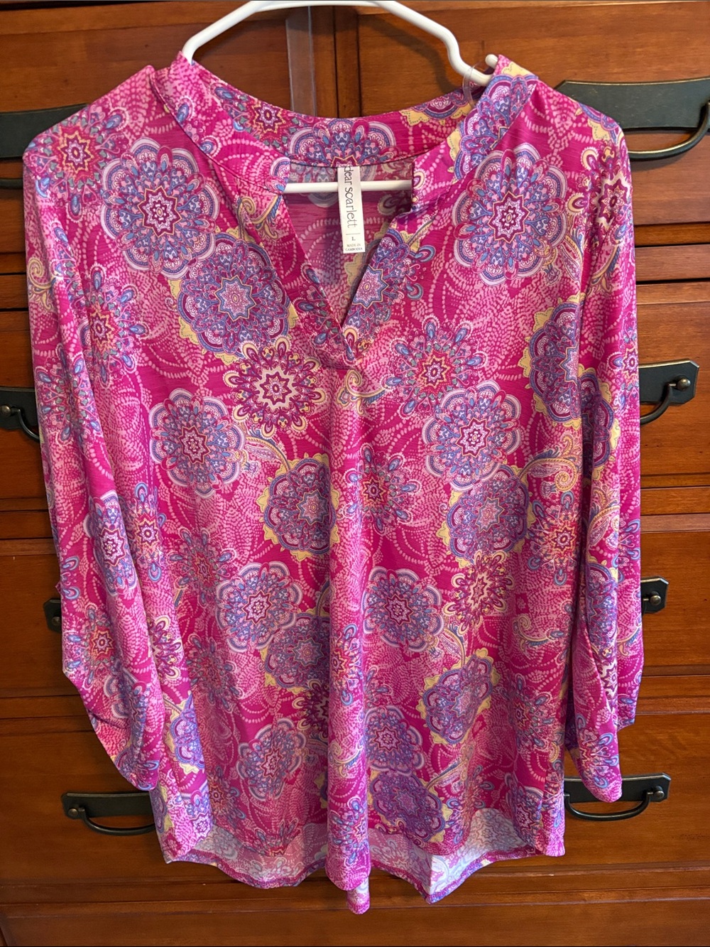 Dear Scarlett Lizzie Bright Pink Paisley-Print Split-Neck Tunic
